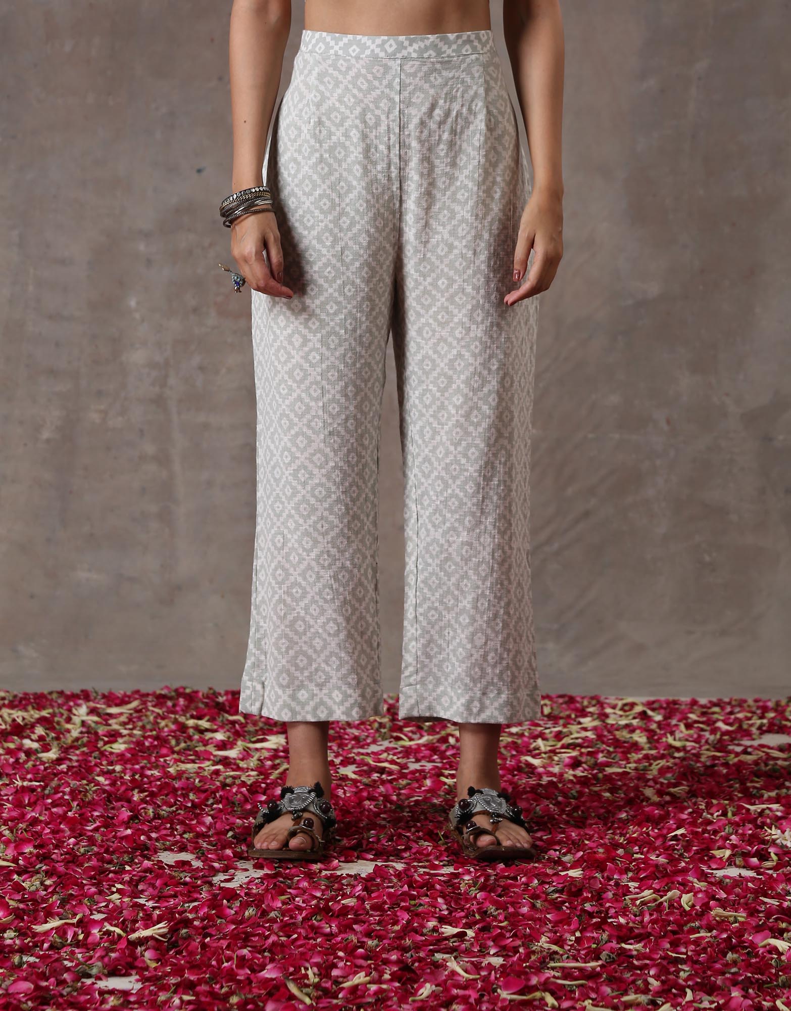 Printed Gusset Kurta Set