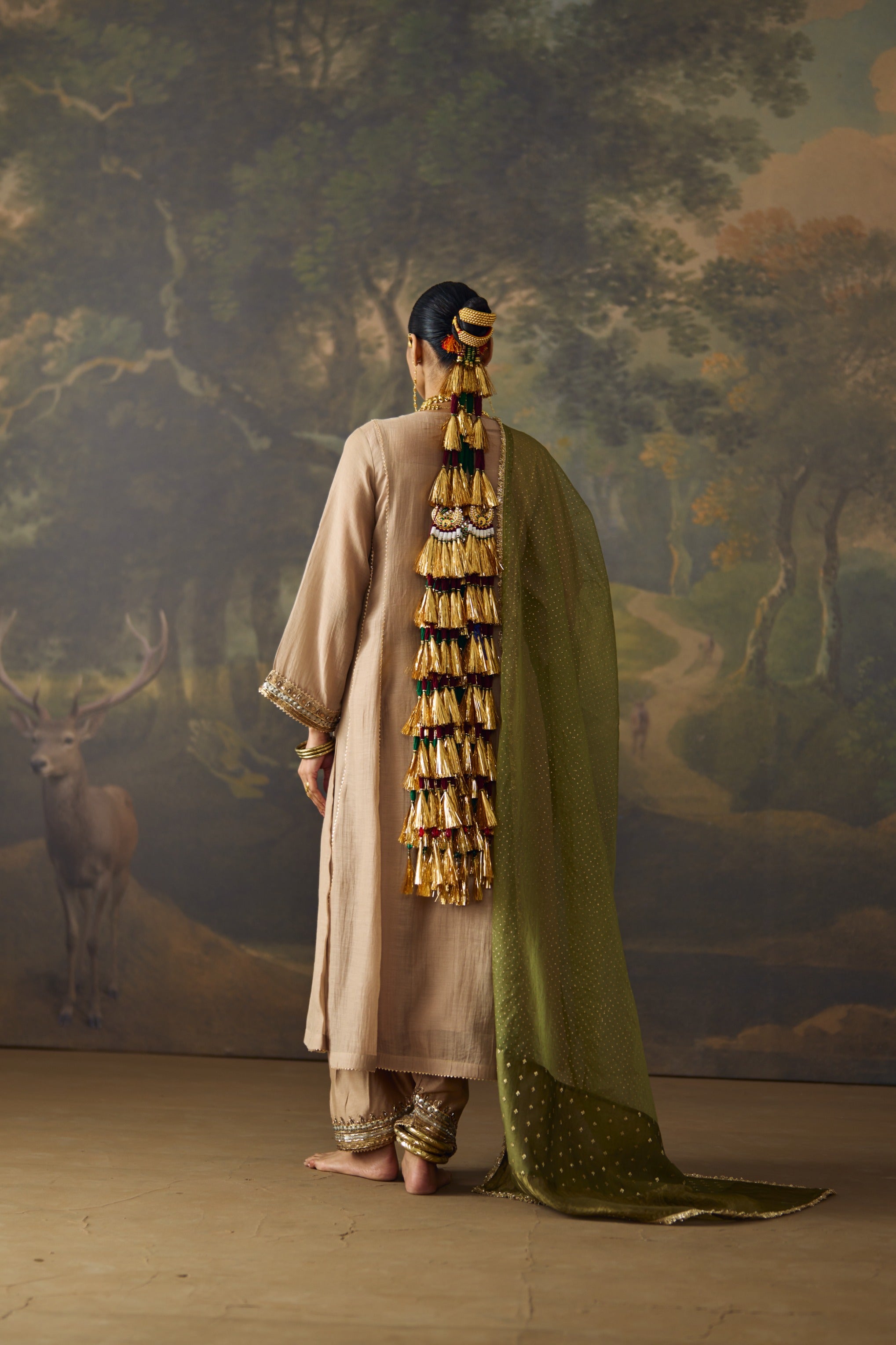 Beige Preeti Set
