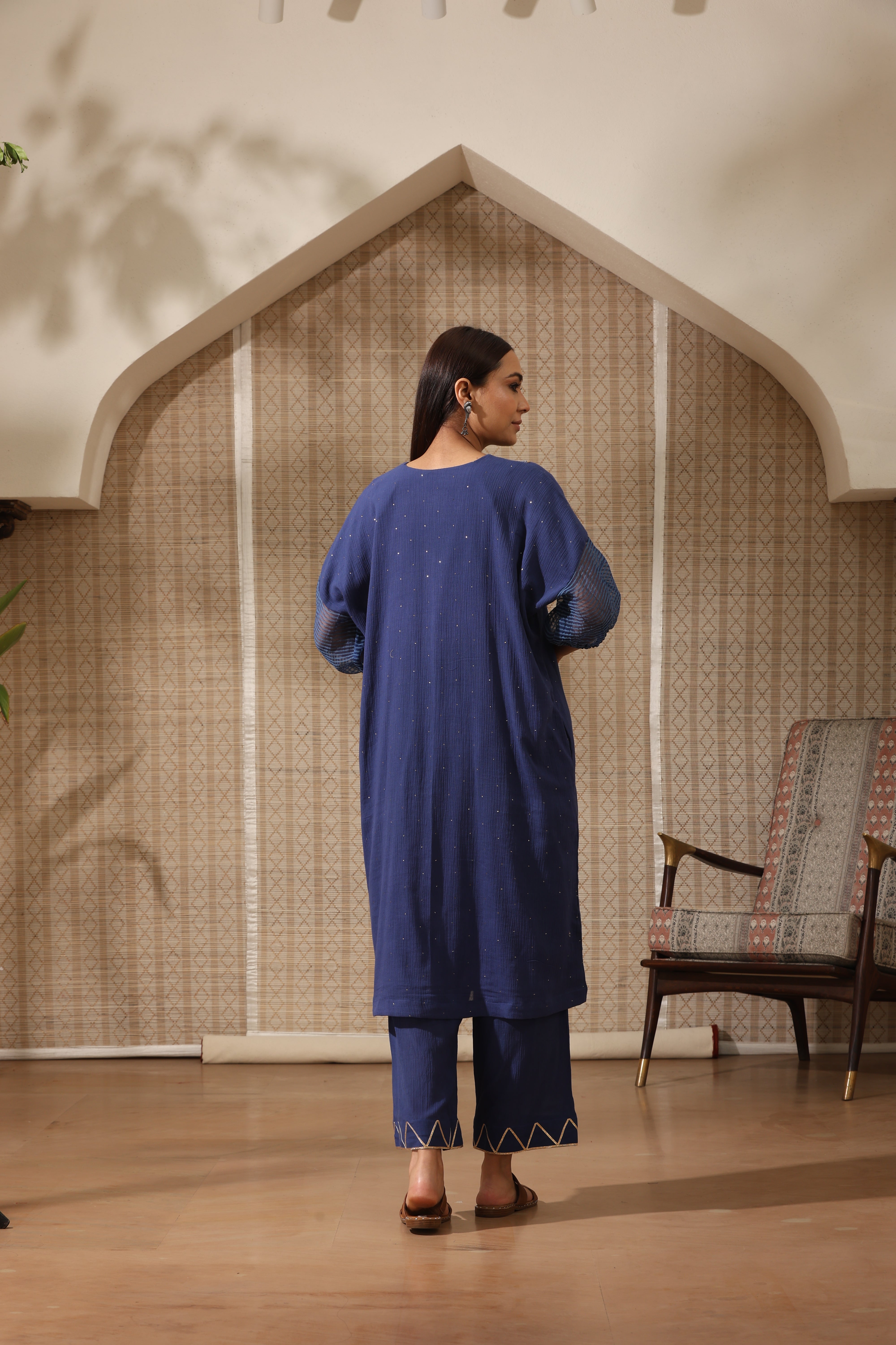 Blue Mukaish Crincle Kimono