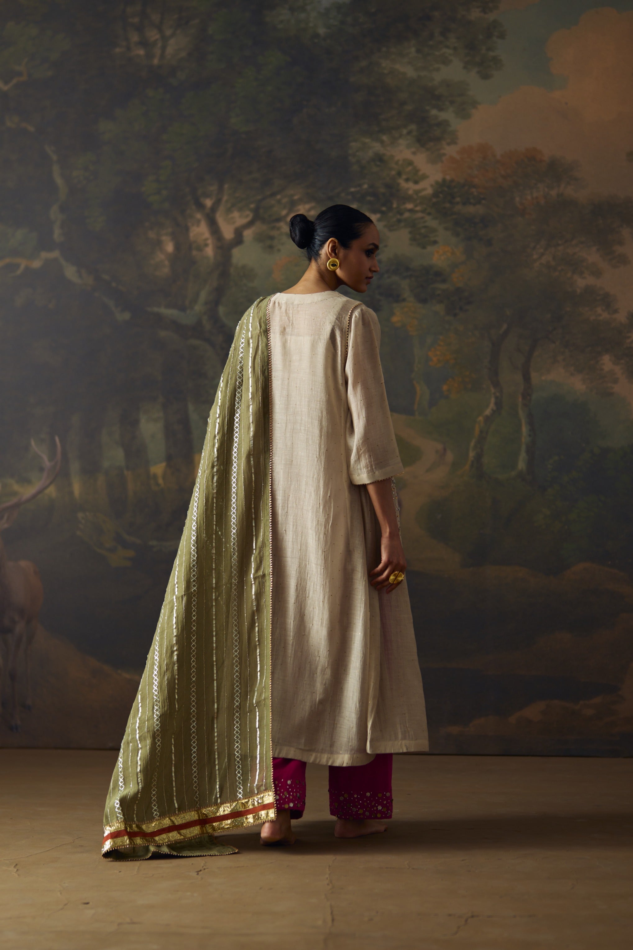 Grey Mukaish Sita Set